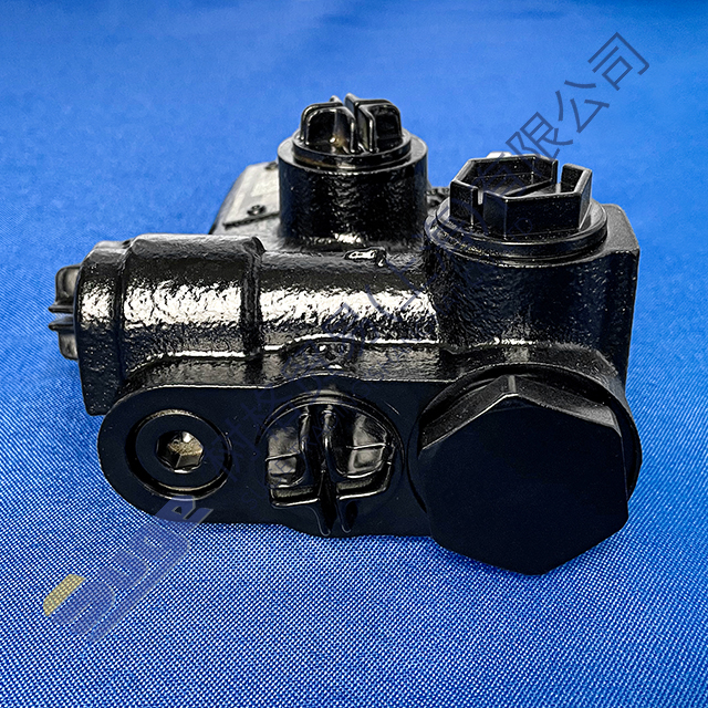 Блок клапанов ZF BOSCH 7760 900 302