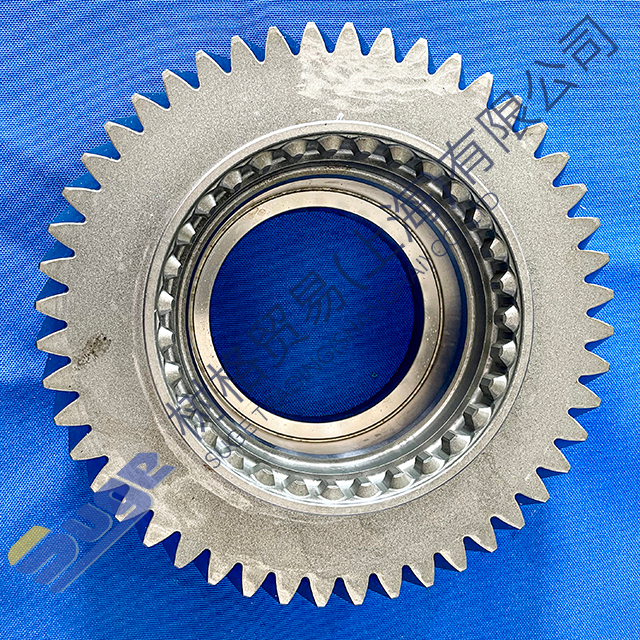 Первичный вал коробки передач ZF TRAXON AMT 12TX2420TO 1358 302 225