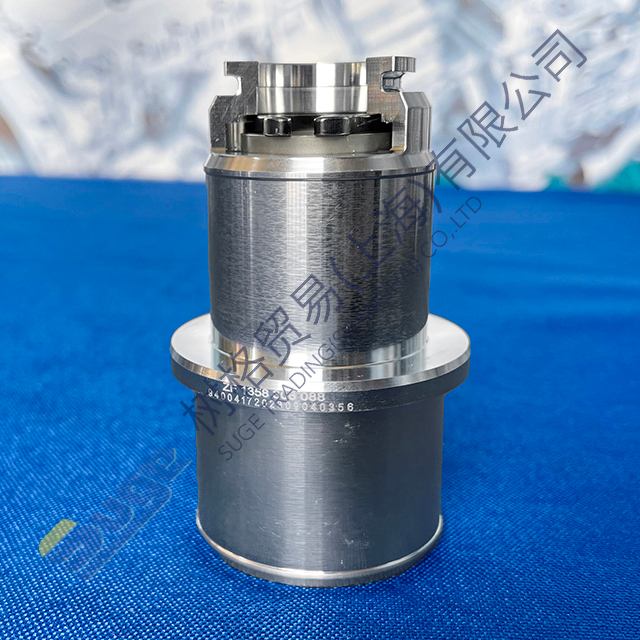 Поршень ZF TRAXON HG в сборе с основанием поршня 1358 206 019
