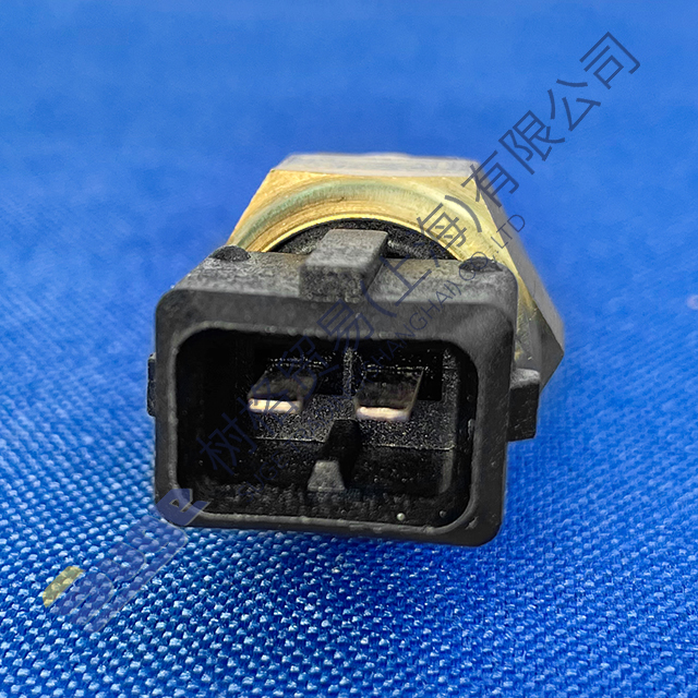 Трансмиссия фронтального погрузчика ZF 4BP230 LZZF Liugong XCMG Lingong ДАТЧИК ТЕМПЕРАТУРЫ 0501 322 532