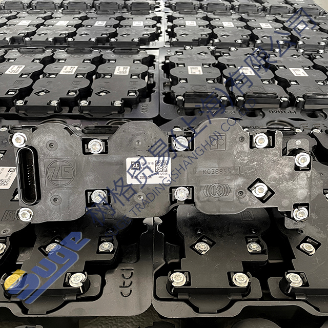 Детали автоматической коробки передач ZF TRAXON МОДУЛЬ ДАТЧИКА 0501 330 554