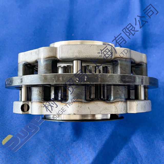 Детали входного вала грузовика TRAXON ZF AMT 2TX2620TO MAN 1358 202 024