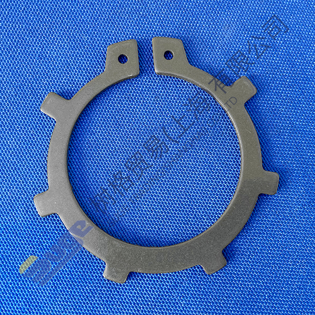 Трансмиссия ZF 4BP230 LZZF K2 СТОПОРНОЕ КОЛЬЦО 0501 336 482