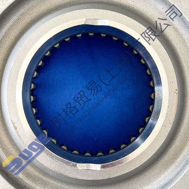 Первичный вал коробки передач ZF TRAXON AMT 12TX2420TO 1358 302 225