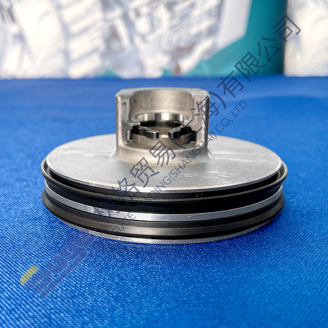Поршень ZF TRAXON GP в сборе 1358 234 006