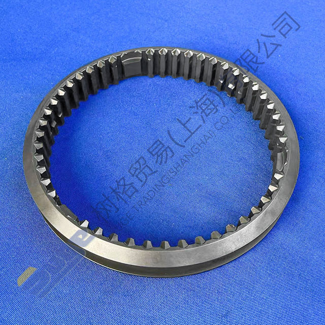 ZF 9s1310TO 1 2-я скользящая втулка 1324 304 053