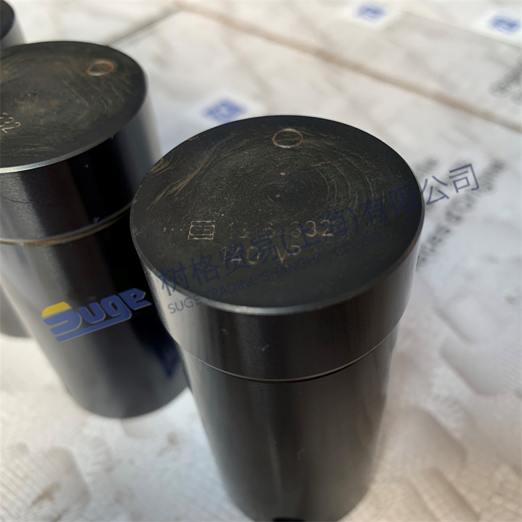 Детали коробки передач ZF ECOSPLIT4 PLANET SHAFT 1316 332 140
