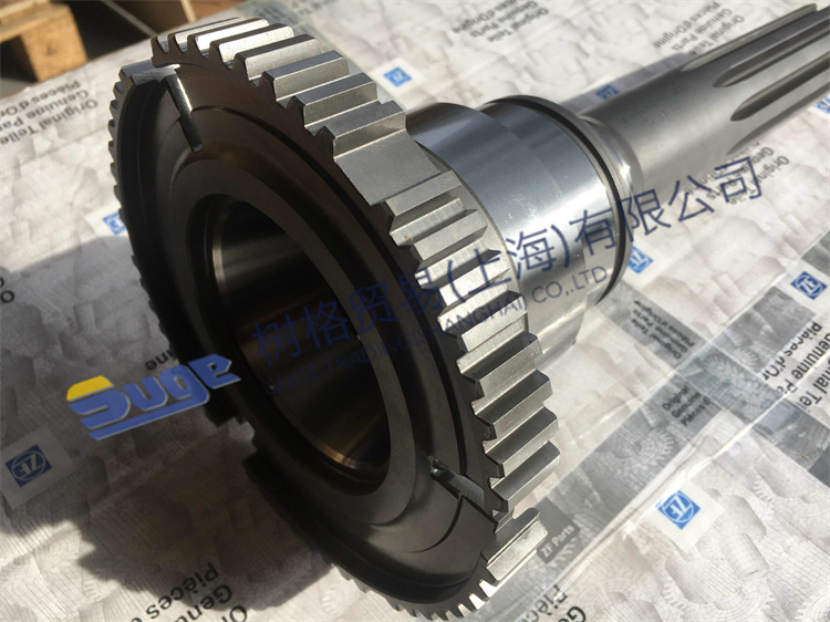 Детали коробки передач ZF ECOSPLIT4 ВХОДНОЙ ВАЛ 1356 302 103