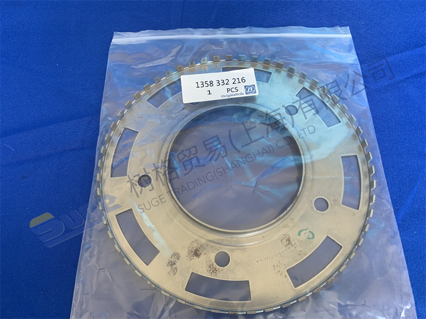 Автоматическая коробка передач ZF TRAXON разделяет СЧЕТНЫЙ ДИСК 1358 332 216