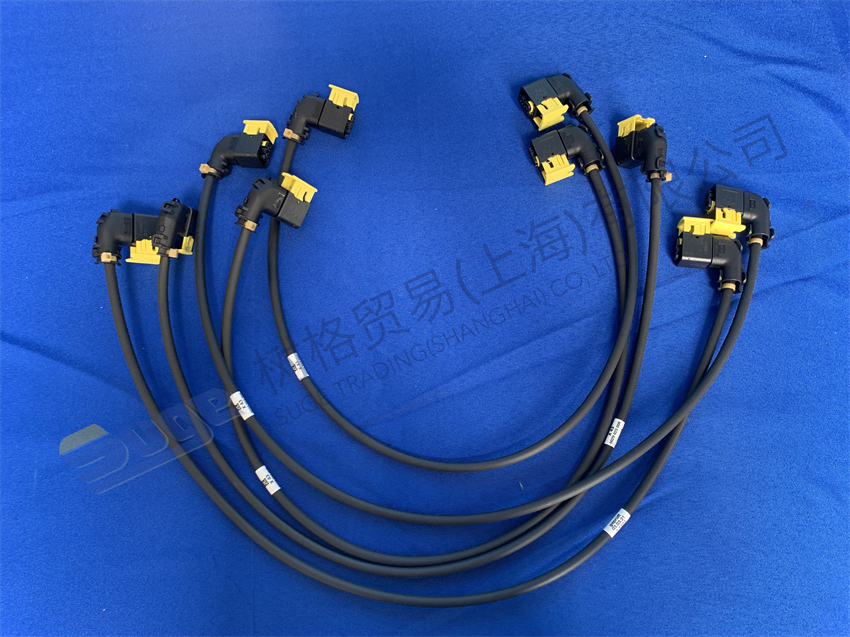 Детали автоматической коробки передач ZF TRAXON ПРОВОД 6029 023 008
