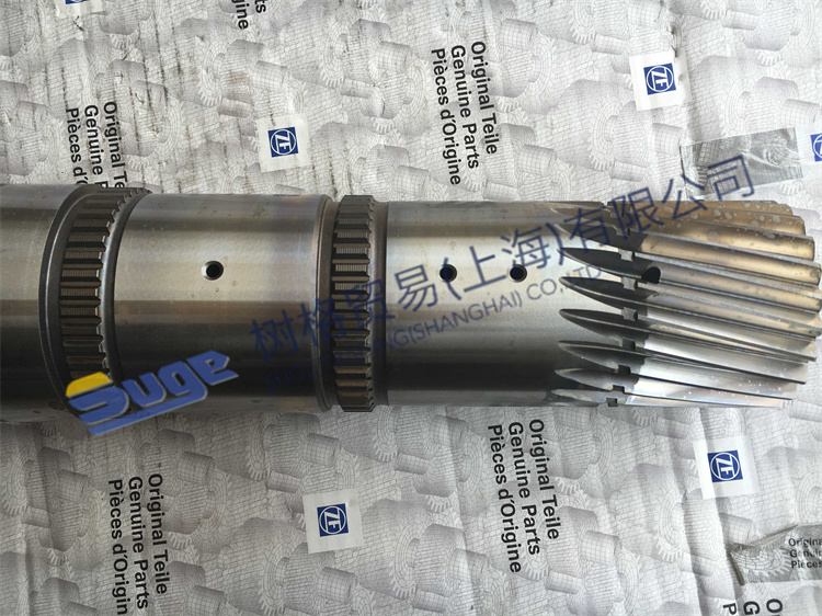 Детали коробки передач ZF ECOSPLIT4 ГЛАВНЫЙ ВАЛ 1316 304 132
