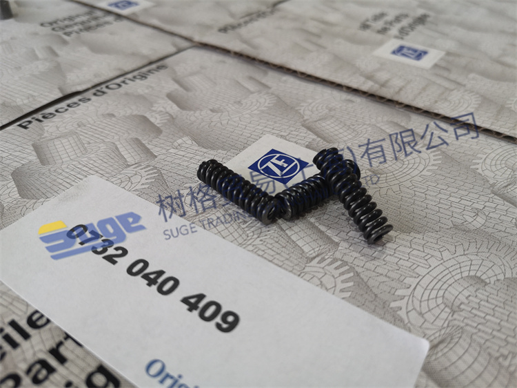 Детали коробки передач ZF ECOSPLIT4 ПРУЖИНА СЖАТИЯ 0732 040 409