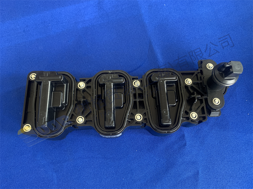 Детали автоматической коробки передач ZF TRAXON МОДУЛЬ ДАТЧИКА 0501 330 554