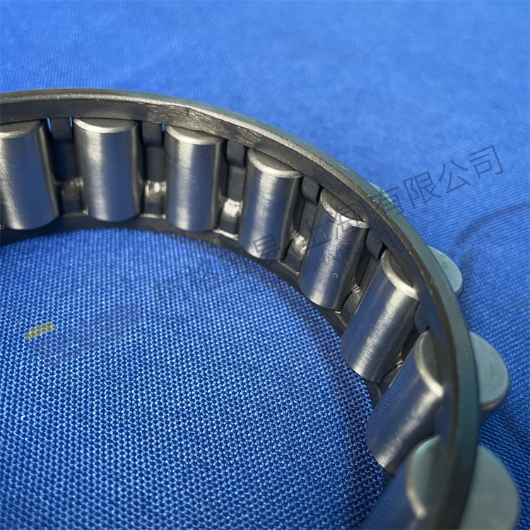 Детали коробки передач ZF ECOSPLIT4 4-Я ПЕРЕДАЧА РОЛИКОВАЯ КЛЕТКА 0750 115 534