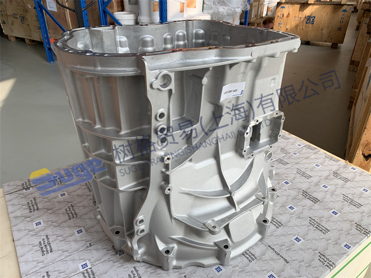 Детали коробки передач ZF ECOSPLIT4 КОРПУС СЦЕПЛЕНИЯ 1325 301 063