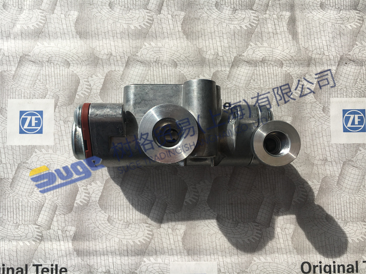 Детали коробки передач ZF ECOSPLIT4 GV VALVE 0501 219 848
