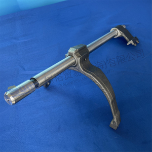Детали коробки передач ZF ECOSPLIT4 1,2nd GEAR SHIFT RAIL 1356 206 013
