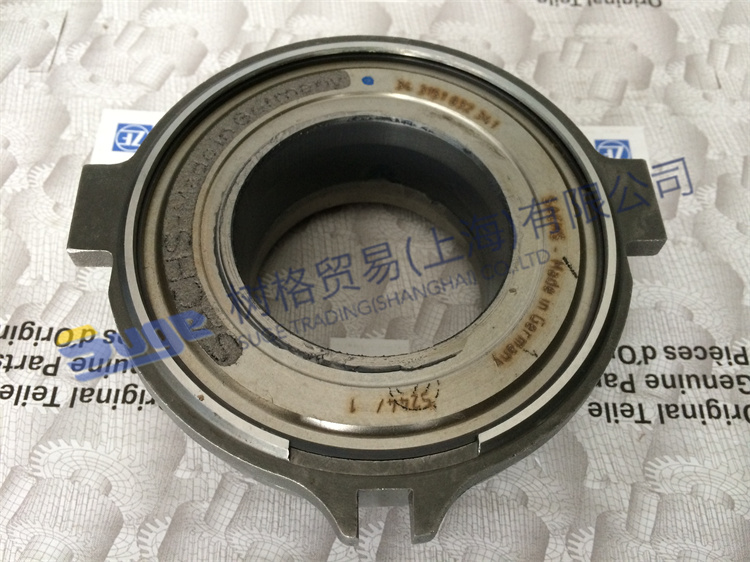 ZF WSK 400 ЧАСТИ Выжимной подшипник 3151 032 341
