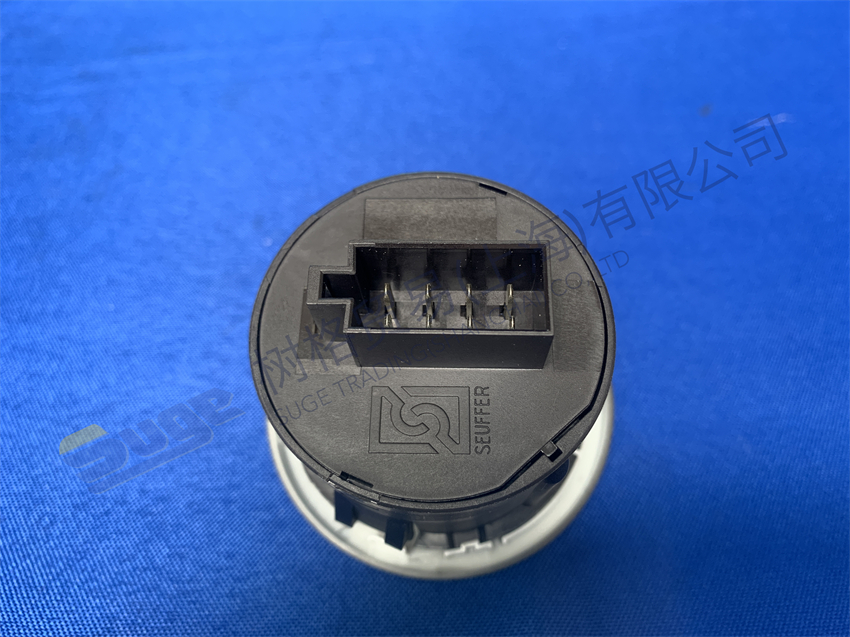 ПОВОРОТНЫЙ ПРИВОД ZF TRAXON АКПП CAN 6006 339 023