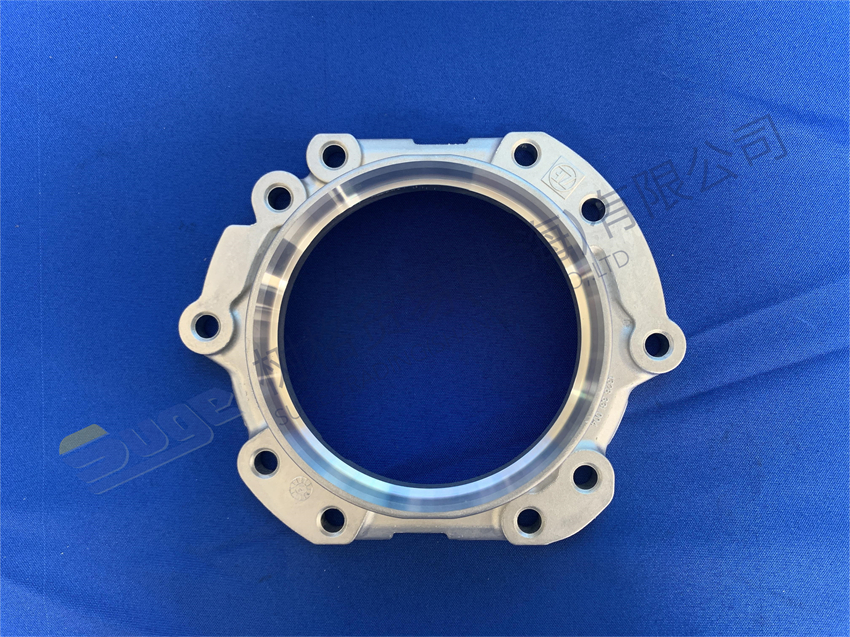 Детали автоматической коробки передач ZF TRAXON КРЫШКА 1328 331 004