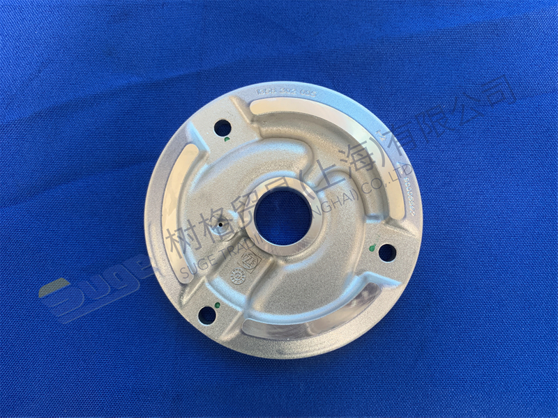 Автоматическая коробка передач ZF TRAXON разделяет КРЫШКУ НАСОСА 1358 302 005