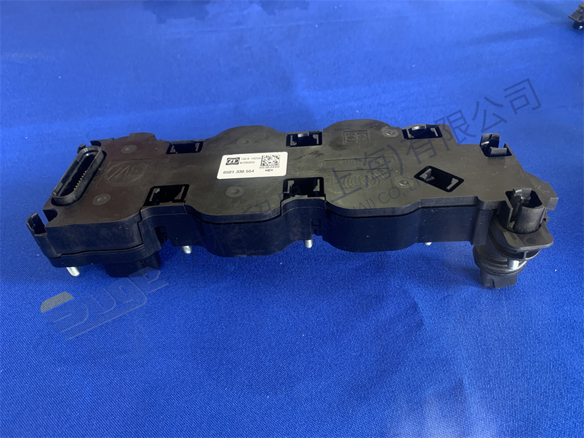 Детали автоматической коробки передач ZF TRAXON МОДУЛЬ ДАТЧИКА 0501 330 554