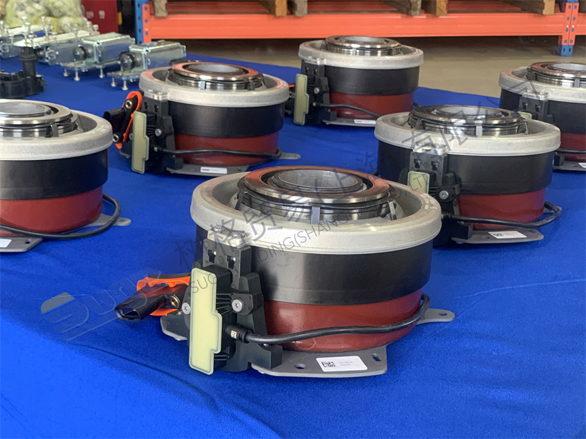 Детали автоматической коробки передач ZF TRAXON CONACT 0501 221 020