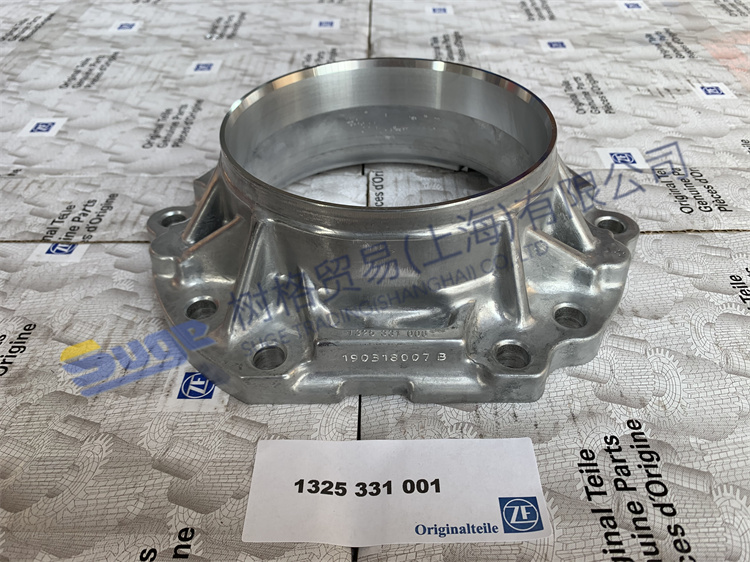  Детали коробки передач ZF ECOSPLIT4 ВЫХОДНАЯ КРЫШКА 1325 331 006