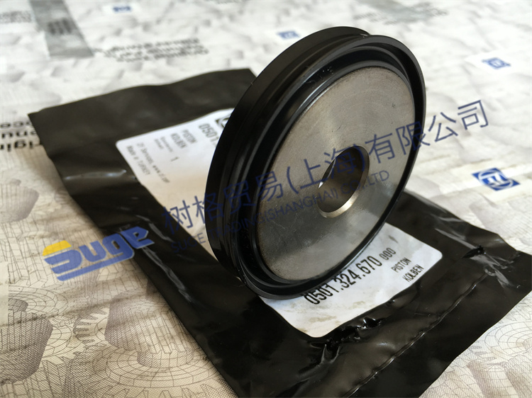 Детали коробки передач ZF ECOSPLIT4 РЕМКОМПЛЕКТ ЦИЛИНДРОВ GV 1356 010 012