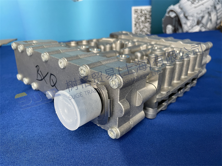 Оригинальные детали коробки передач ZF СИСТЕМА ПЕРЕКЛЮЧЕНИЯ ПЕРЕКЛЮЧЕНИЯ — Номер детали: 4656 159 019