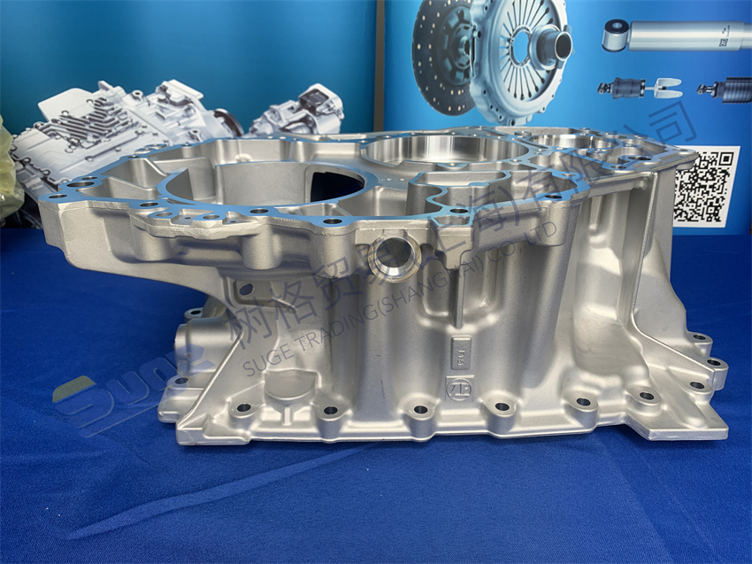 Детали автоматической коробки передач ZF TRAXON ЗАДНИЙ КОРПУС-С ИНТАРДЕРОМ 6093 201 059