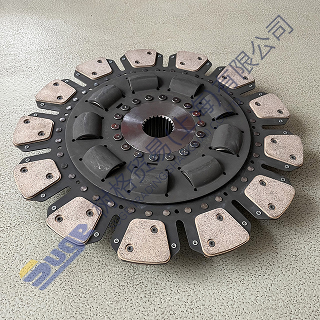 ZF Benz 8*8 Диск сцепления 1878 018 031