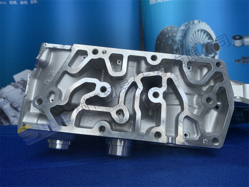Автоматическая коробка передач ZF TRAXON разделяет СОЕДИНИТЕЛЬНУЮ ПЛАСТИНУ 1358 302 066