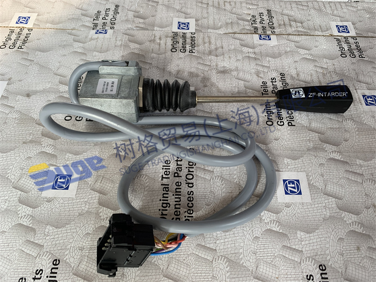 Детали коробки передач ZF ECOSPLIT4 INTARDER SWITCH 0501 212 905 