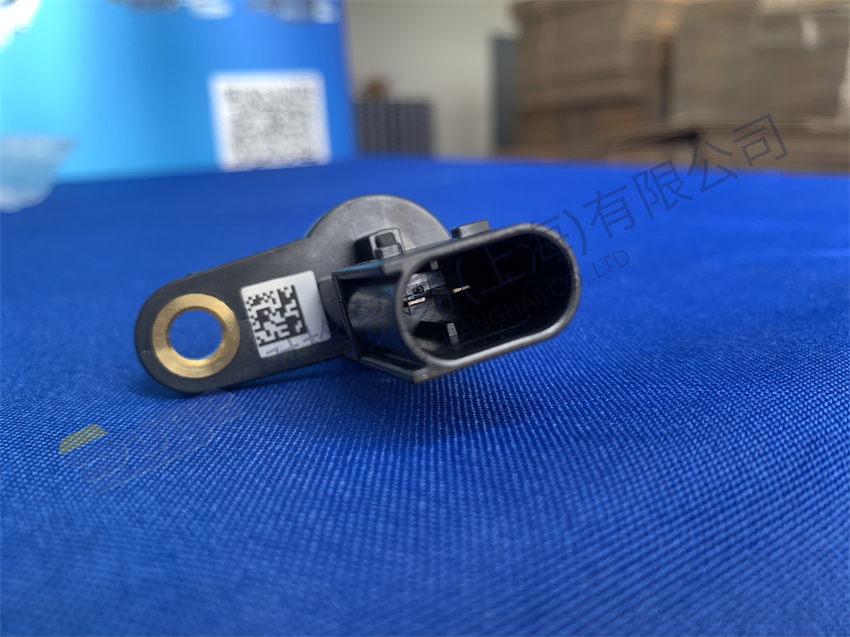 Детали автоматической коробки передач ZF TRAXON ДАТЧИК СКОРОСТИ 0501 328 571