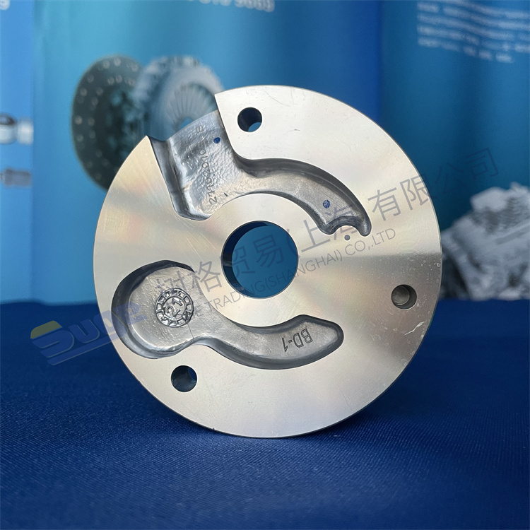 Детали коробки передач ZF ECOSPLIT4 КРЫШКА НАСОСА 1325 303 017