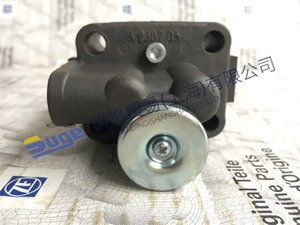 Детали коробки передач ZF ECOSPLIT4 GP VALVE 6038 202 043