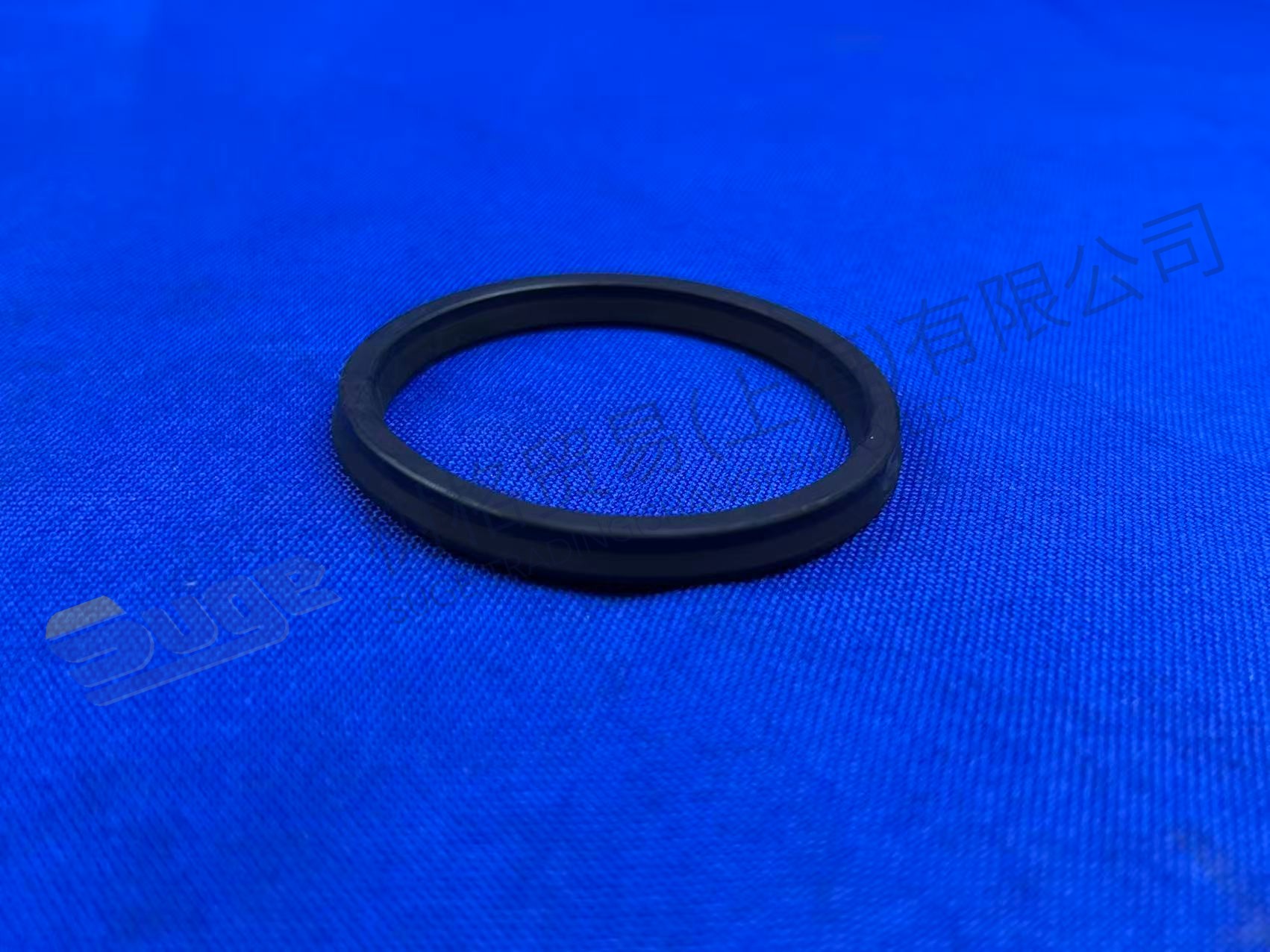 ZF КОЛЬЦО С ПРОРЕЗЬЮ 0501 328 751