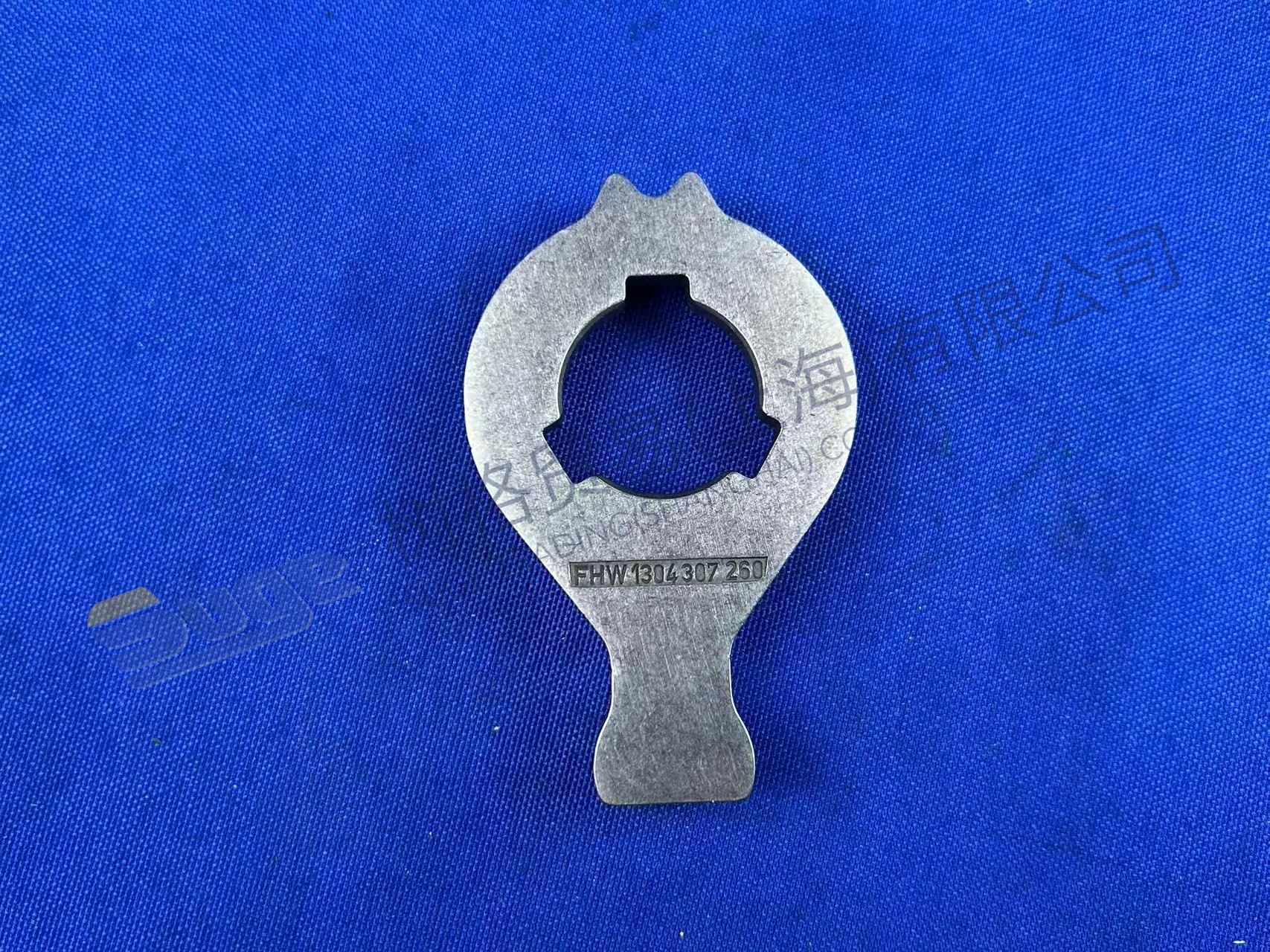 ZF ВОДИТЕЛЬ 1304 307 260