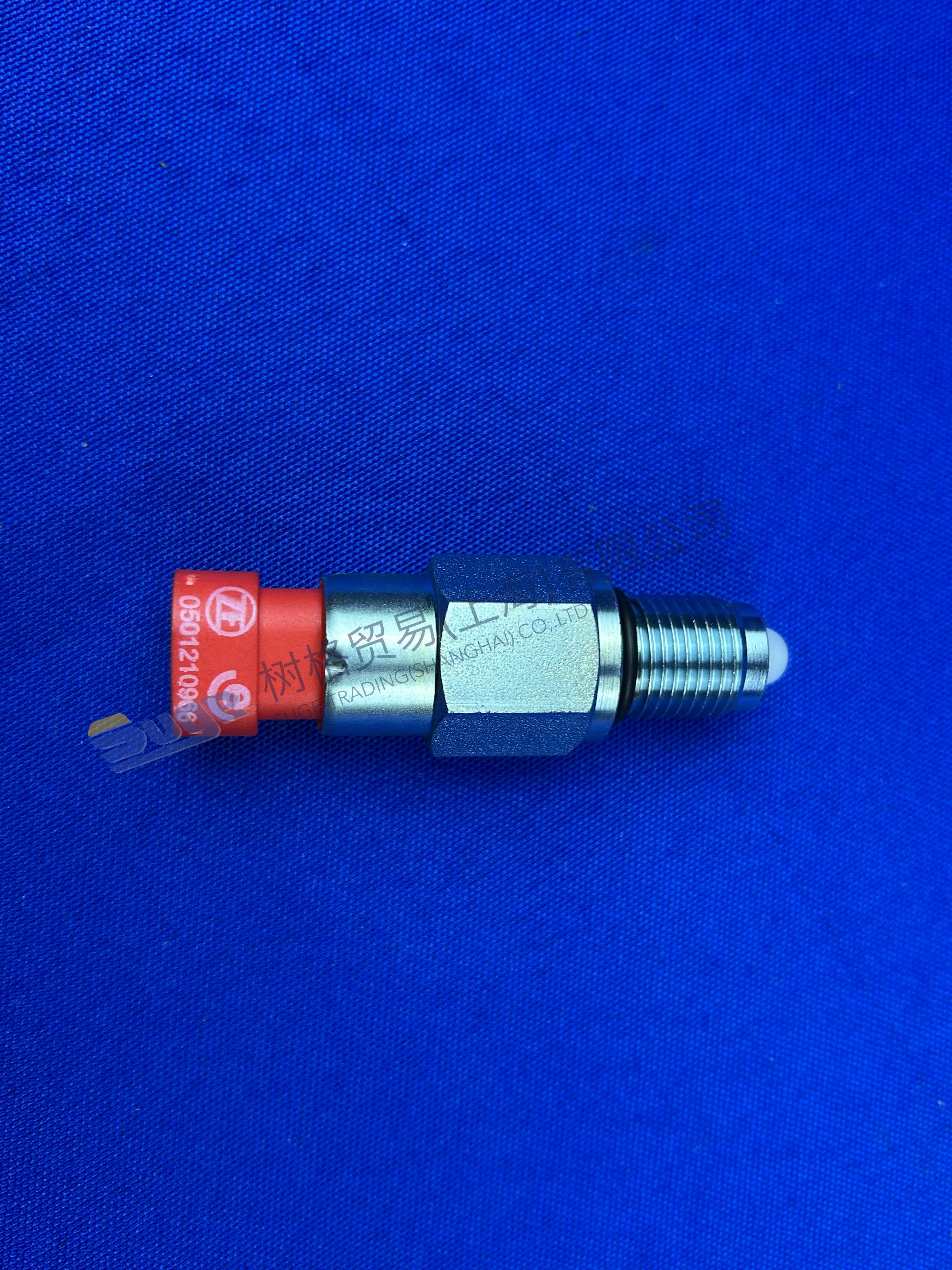 ZF 4BP230 ПЕРЕКЛЮЧАТЕЛЬ 0501 210 966