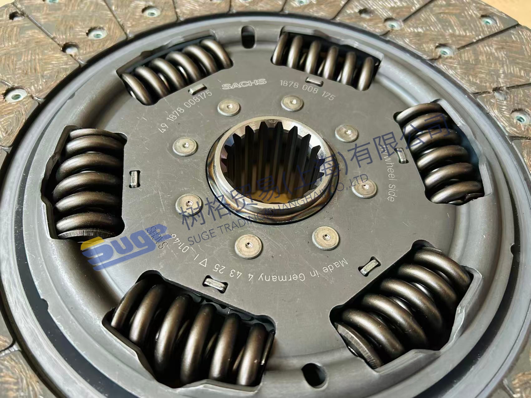 3400 700 562 (4) 