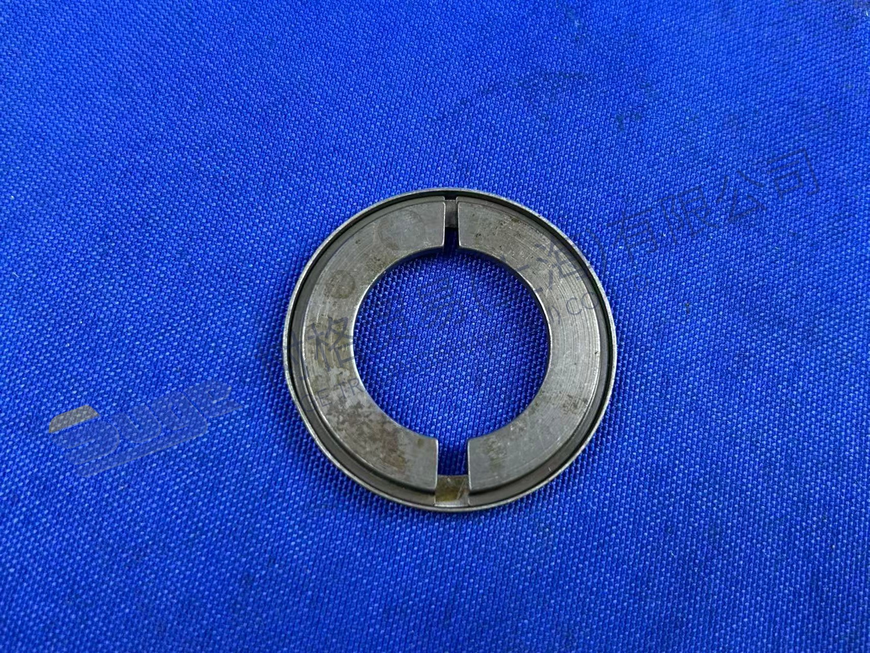 РАЗРЕЗНОЕ КОЛЬЦО ZF 1499 298 156