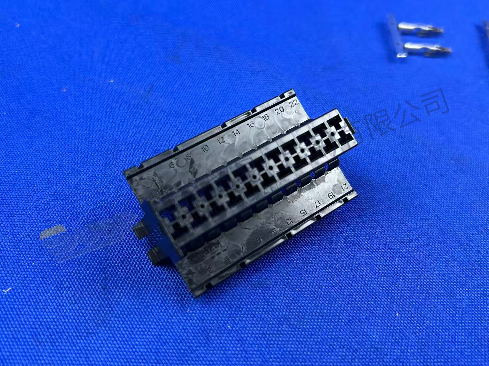 КОМПЛЕКТ ЗАГЛУШЕК ZF 6029 199 043