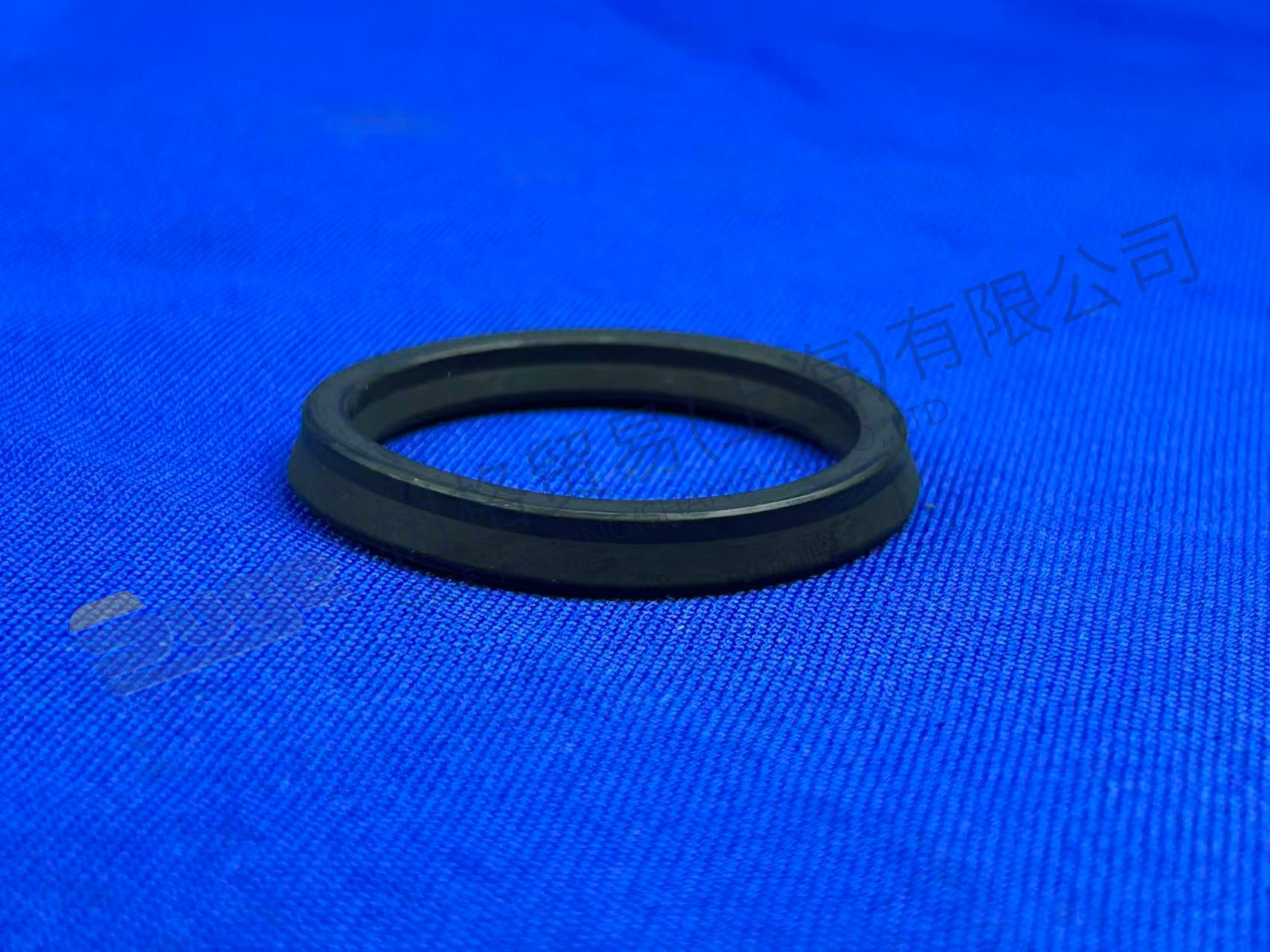 ZF КОЛЬЦО С ПРОРЕЗЬЮ 0501 328 749