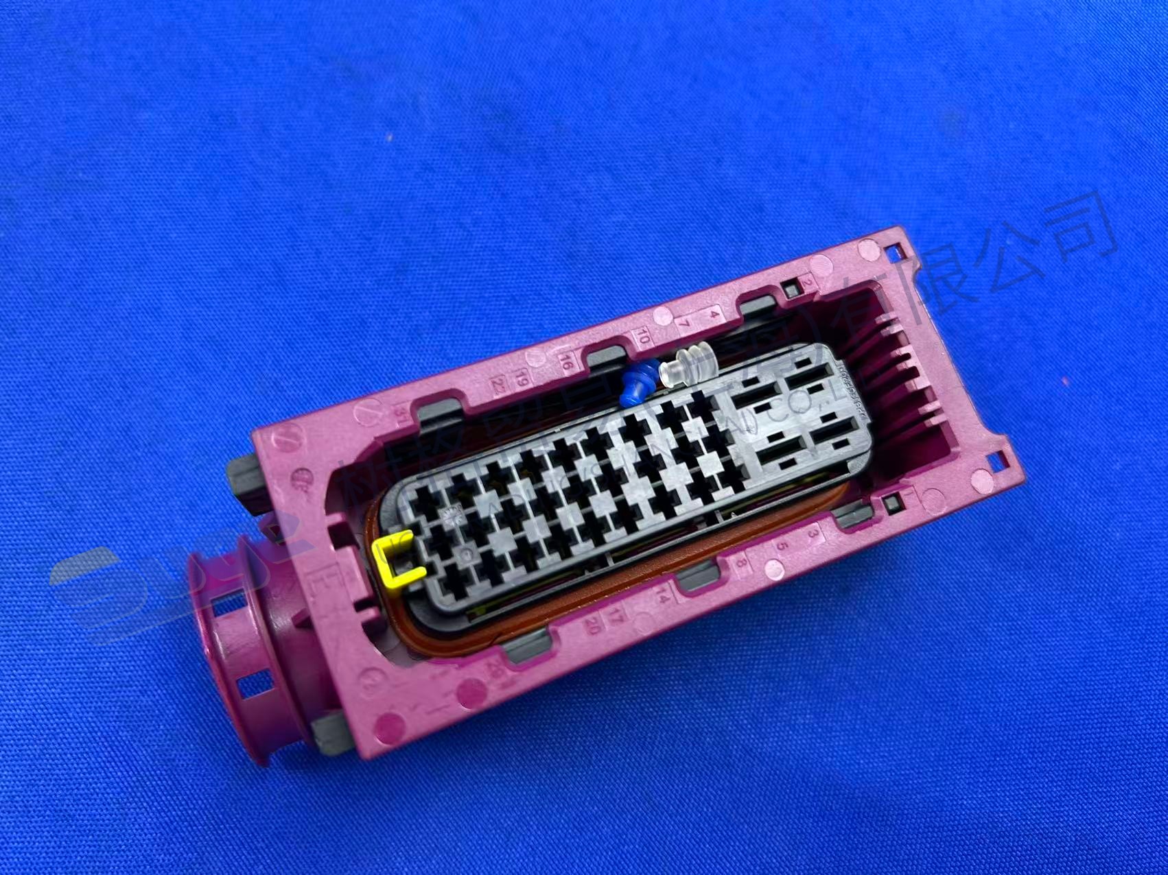 КОМПЛЕКТ ЗАГЛУШЕК ZF 6029 199 198