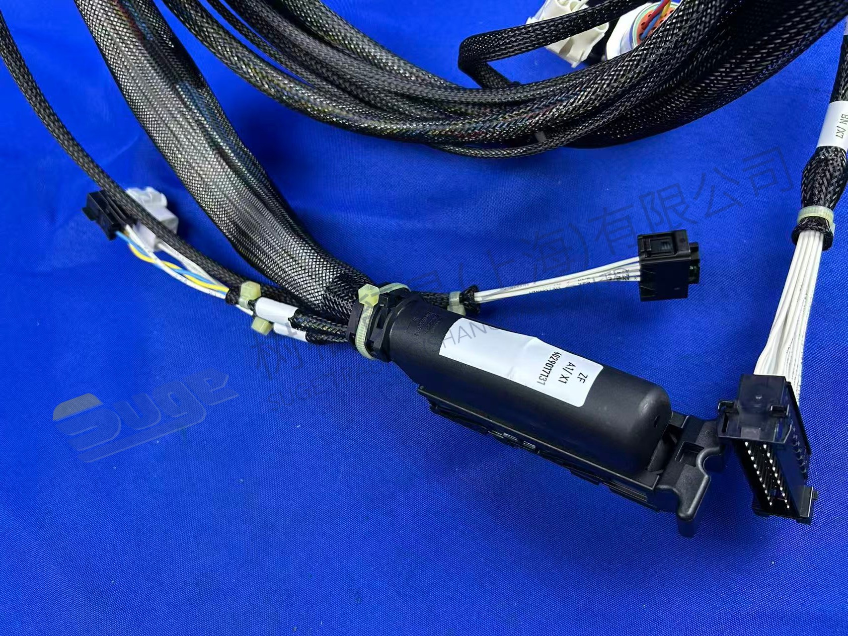 ZF КАБЕЛЬ ВНЕДОРОЖНЫЙ 6029 017 131